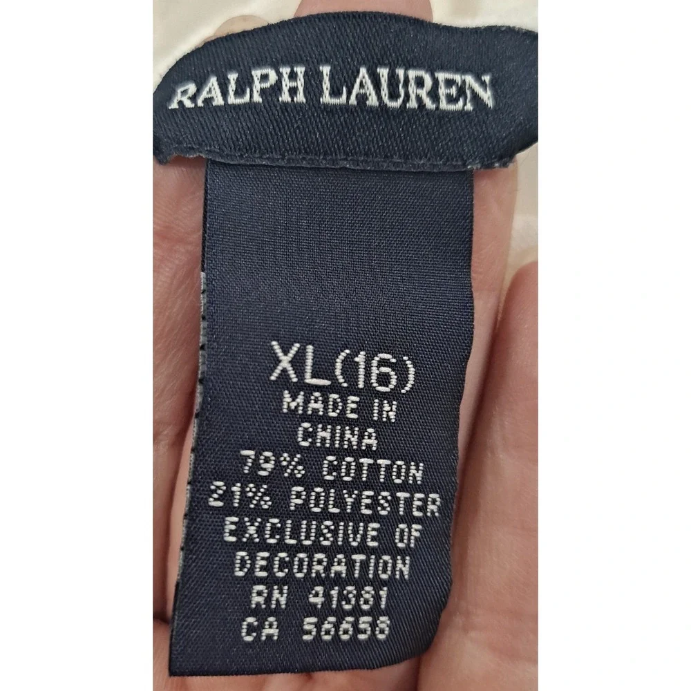 Ralph Lauren smoke free